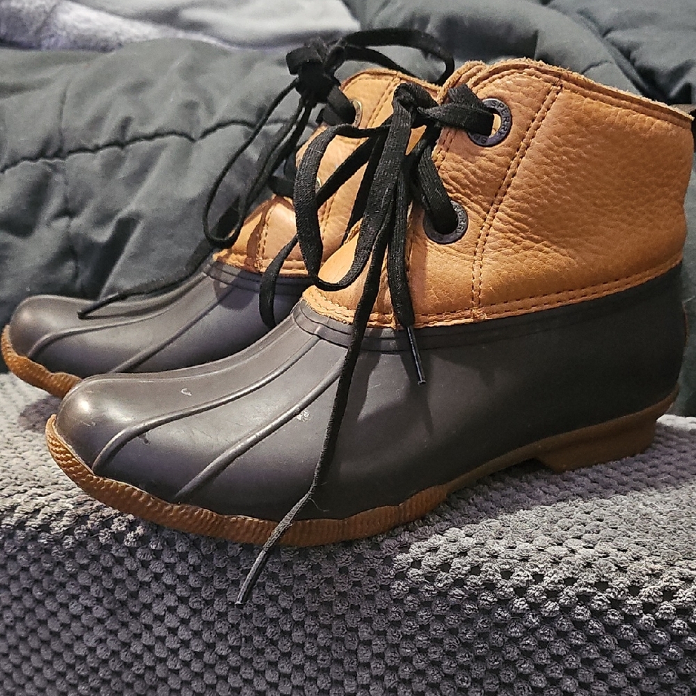 Sperry Duck Tan/Black Boots